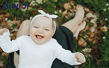When Do Babies Start Laughing?